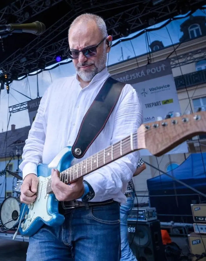 Artur Ostrý